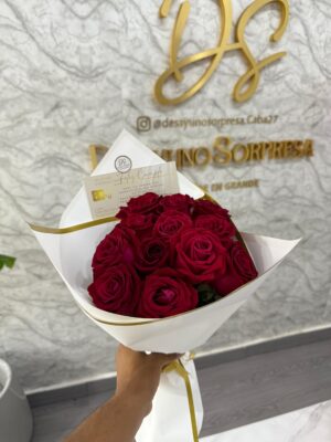 Ramo de rosas - 12 Rosas