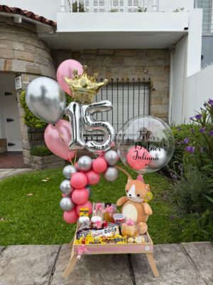 Bandeja de desayuno -Dulces 15 años