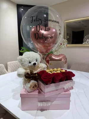 Caja de dulces - Peluche Delux